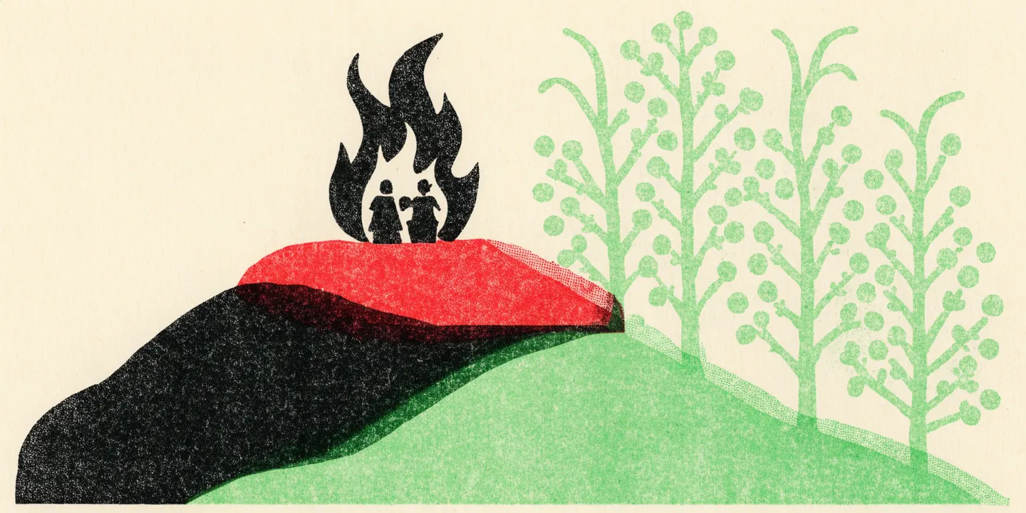 Illustration: stor brasa p\u00e5 kulle i skymningen med m\u00e4nniskosiluetter och bj\u00f6rkar.